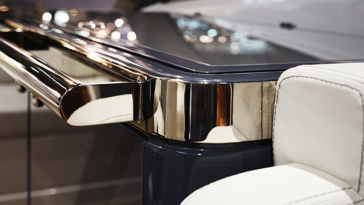 Windy 37 Shamal detail