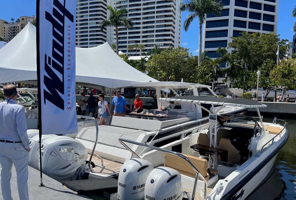 Palm Beach International Boat Show - Windy Boats